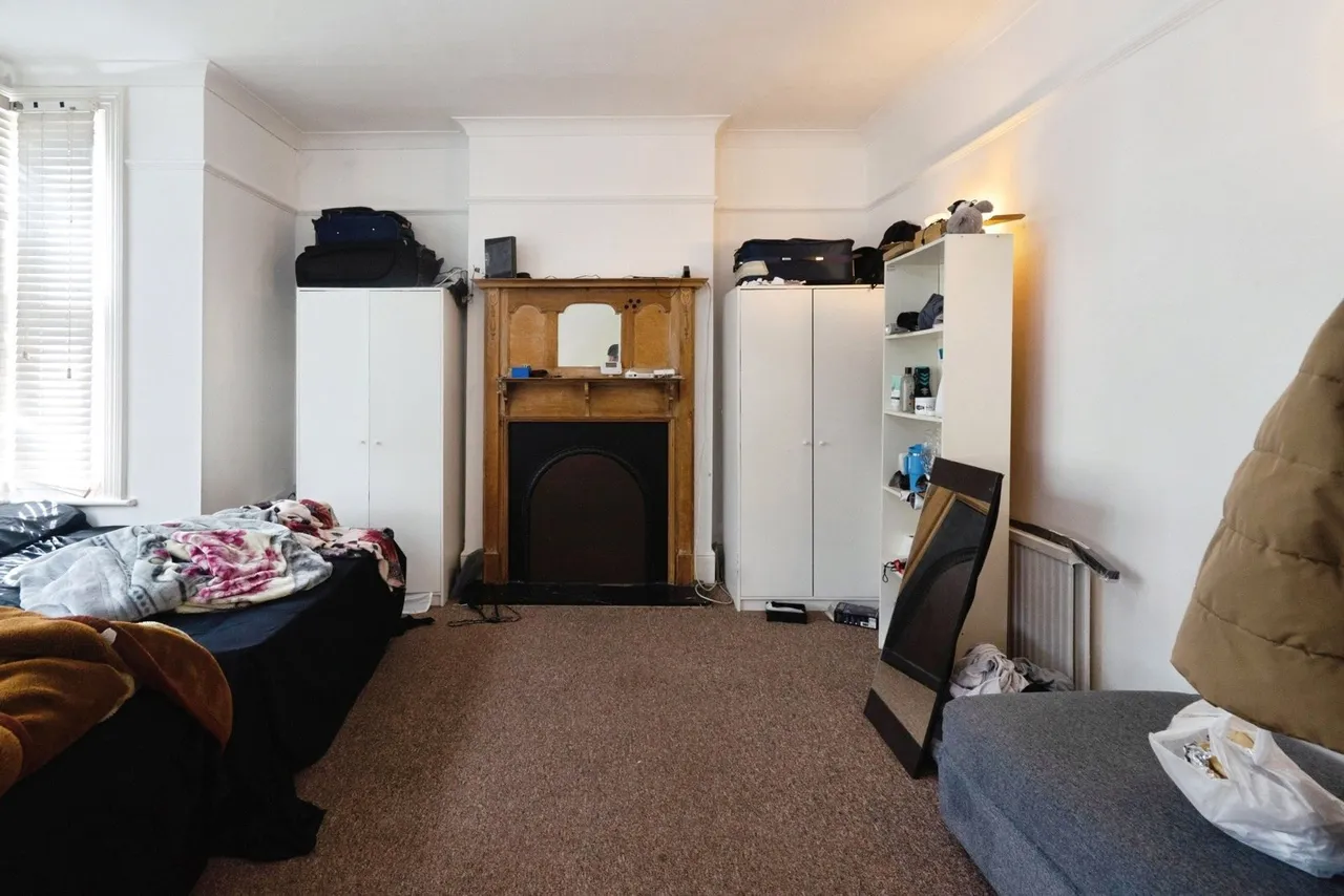 Coventry Road, Ilford, IG1, photo 6