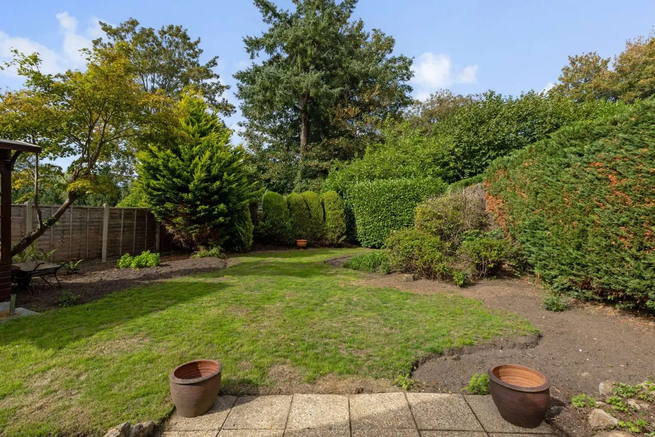 Lindford Road, Lindford, GU35, photo 13