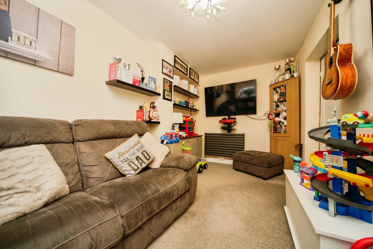 Sandbanks Court, SAXMUNDHAM, photo 9