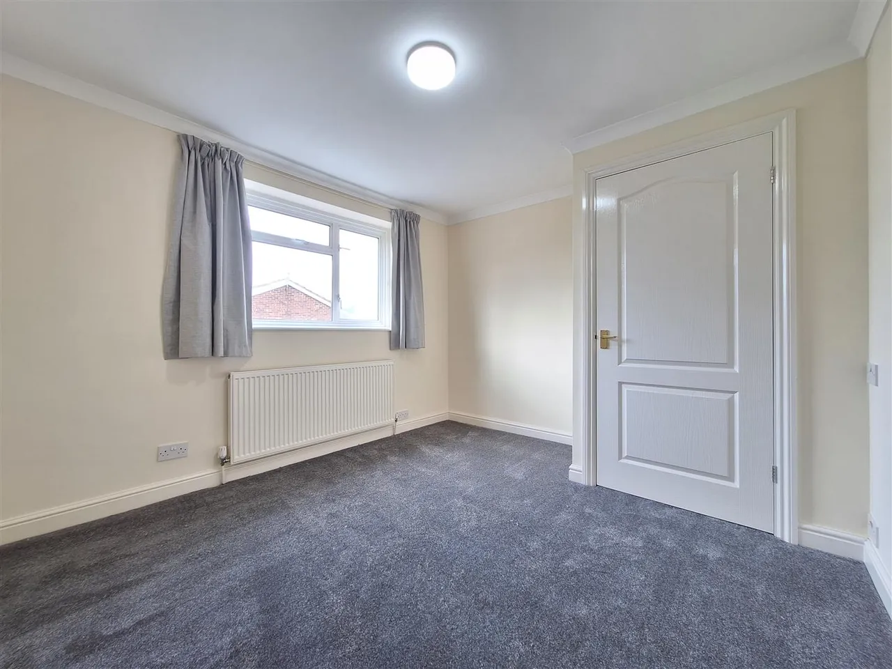 Newbery Close, Tilehurst, RG31, photo 9