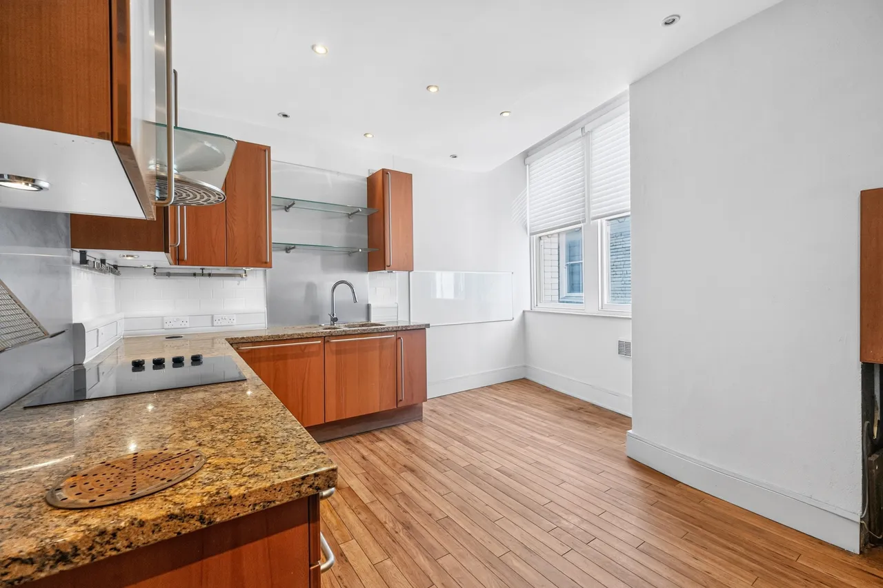 Carlisle Place, Victoria, SW1P, photo 2