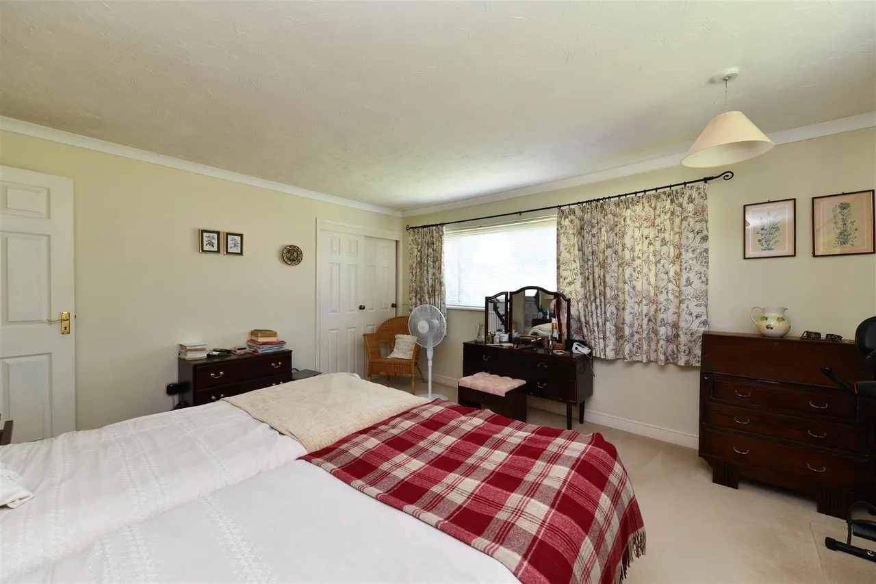 Whitney Drive, Stevenage, Herts, SG1 4BJ, photo 25