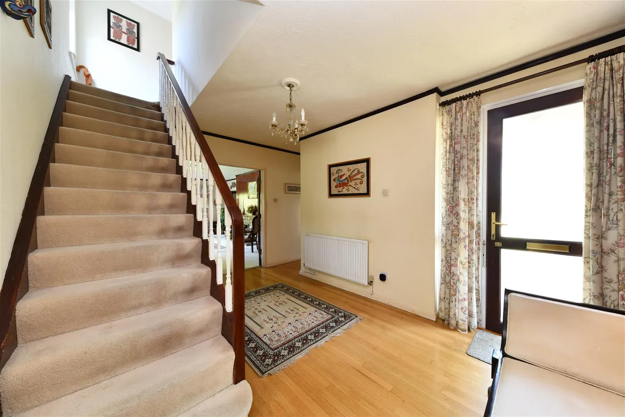 Whitney Drive, Stevenage, Herts, SG1 4BJ, photo 15