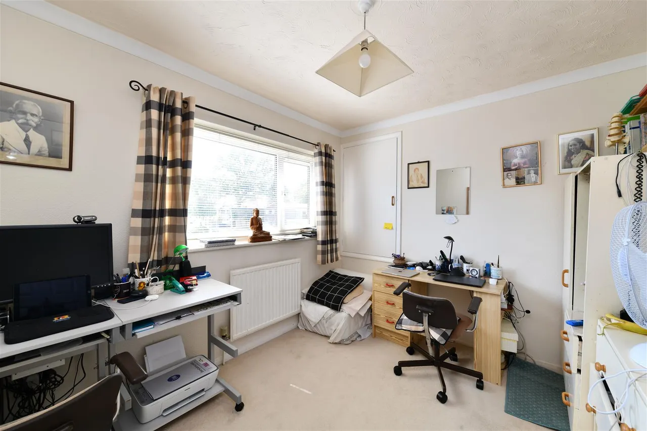 Whitney Drive, Stevenage, Herts, SG1 4BJ, photo 10