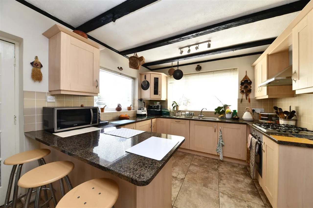 Whitney Drive, Stevenage, Herts, SG1 4BJ, photo 6