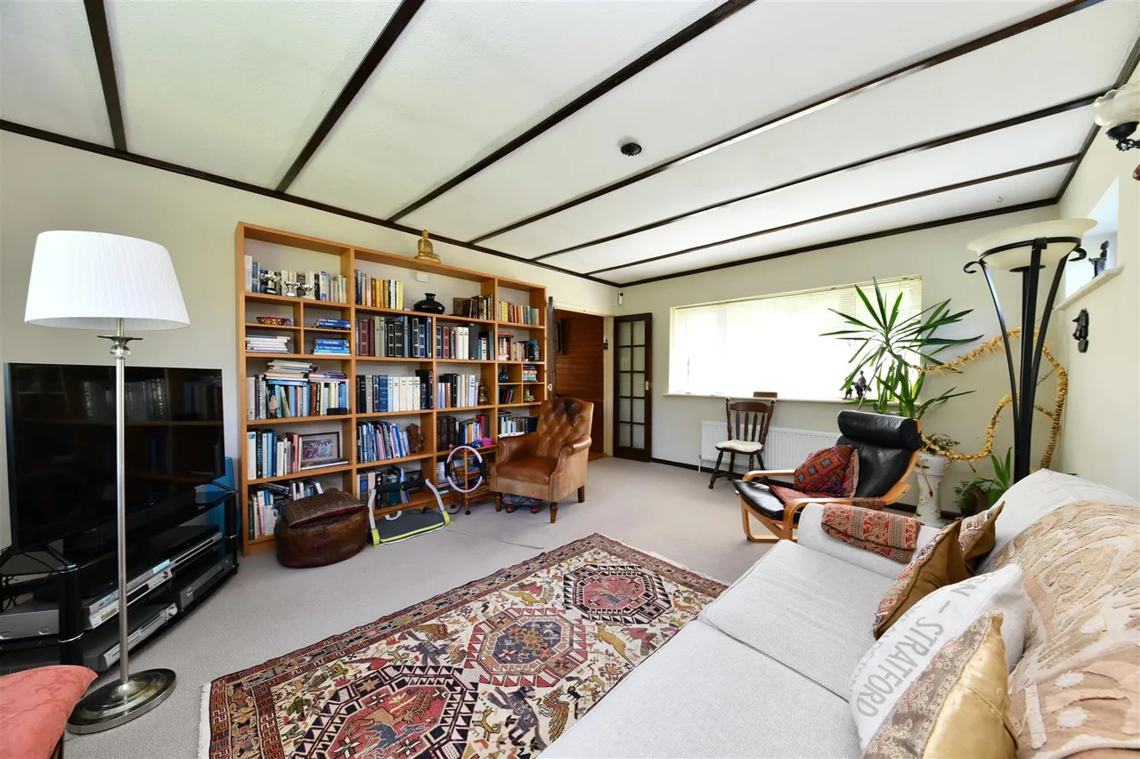Whitney Drive, Stevenage, Herts, SG1 4BJ, photo 19