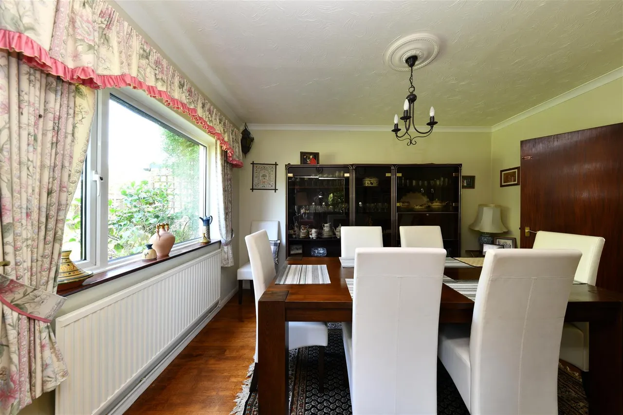 Whitney Drive, Stevenage, Herts, SG1 4BJ, photo 18