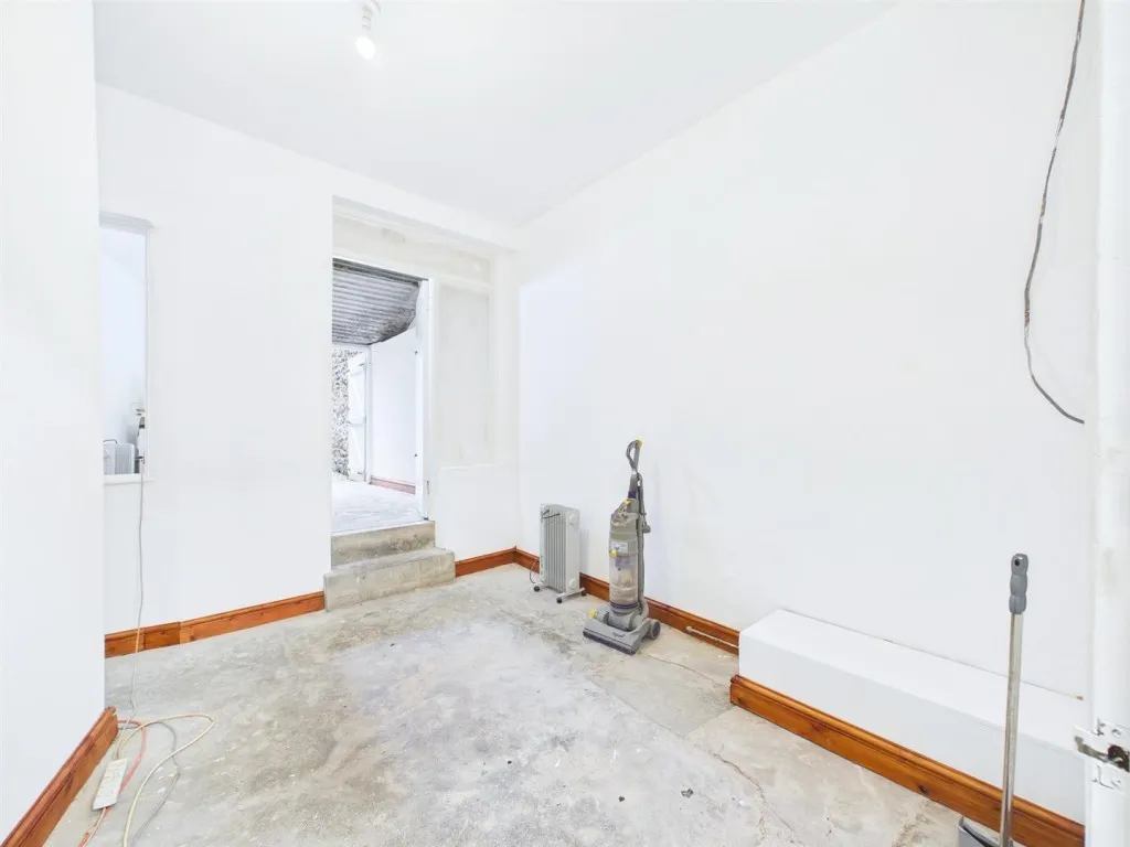22, High Street, Shirehampton, BS11 0DL, photo 5