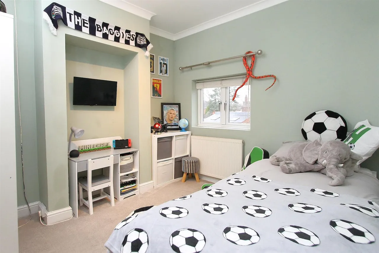 Field Lane, Oldswinford, Stourbridge, photo 16