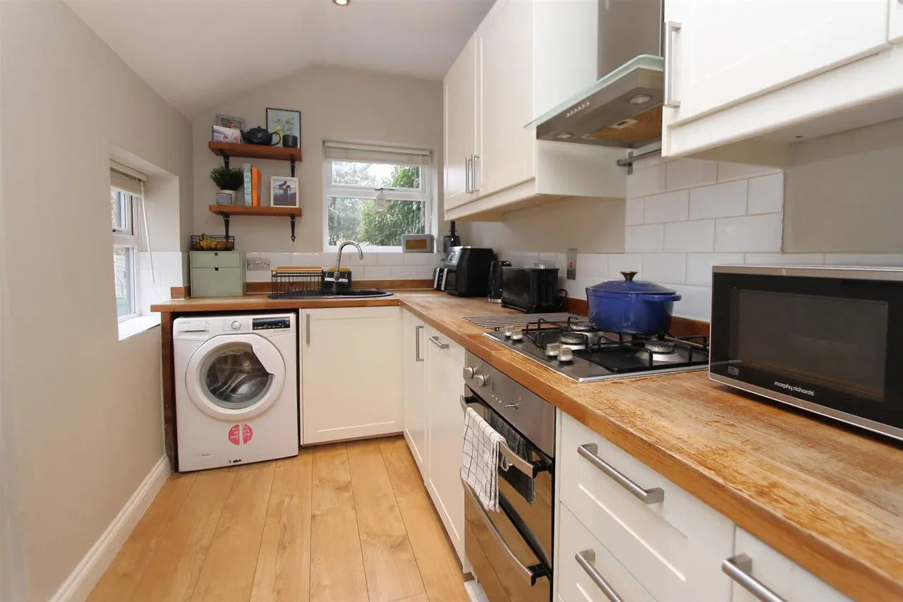 Field Lane, Oldswinford, Stourbridge, photo 12