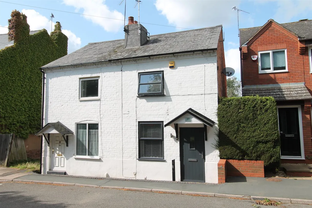 2 bed house for sale — Field Lane, Oldswinford, Stourbridge