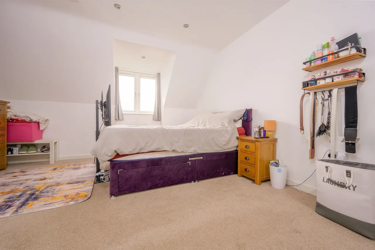 Harrington Road, Kettering, NN14, photo 10