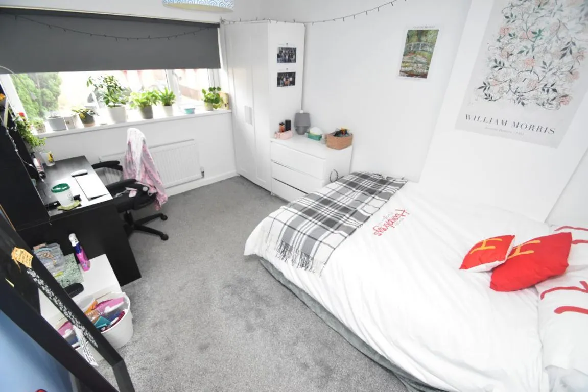 Donnini Place, DH1, photo 9