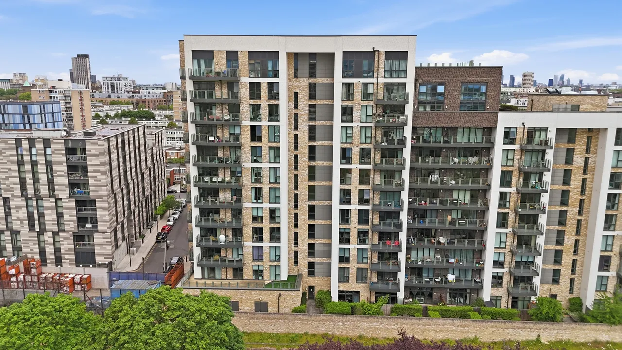 Lamington Heights, London, E14, photo 12