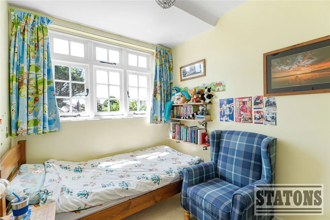 The Close, London, N14 6DP, photo 18
