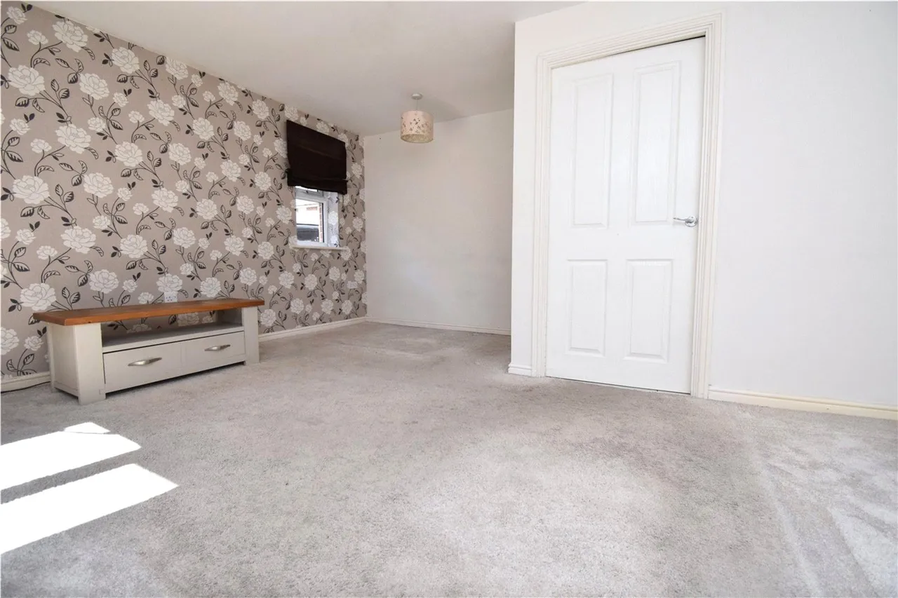 Haskins Gardens, Farnborough, Hampshire, GU14 9FQ, photo 15