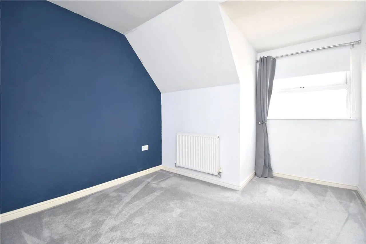 Haskins Gardens, Farnborough, Hampshire, GU14 9FQ, photo 6