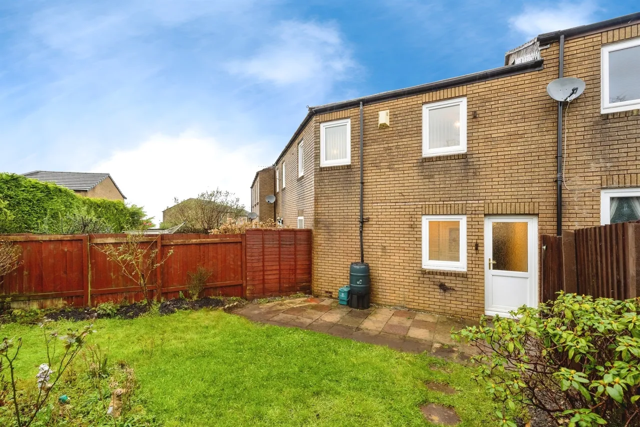 Llys-Uchaf Swansea, SA7, photo 16