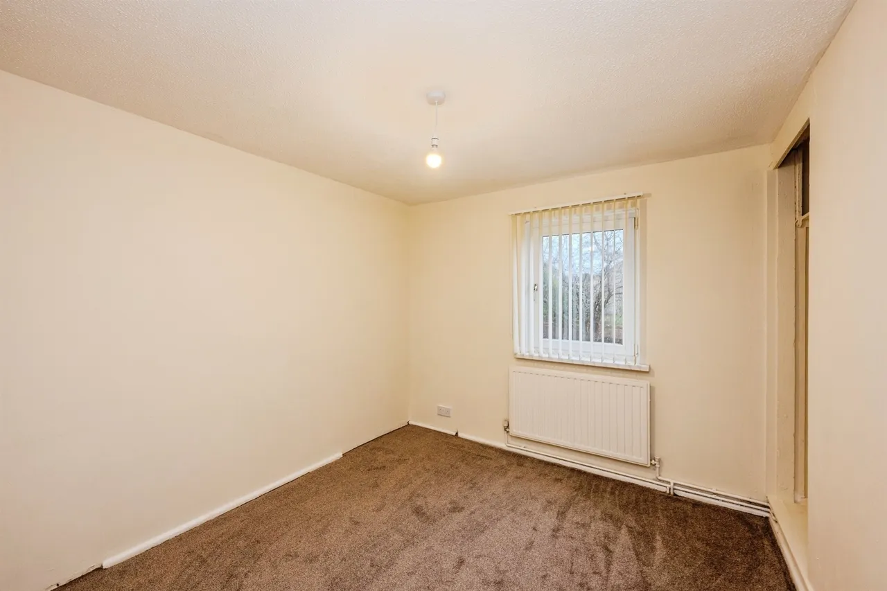 Llys-Uchaf Swansea, SA7, photo 11