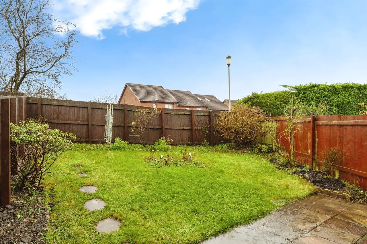 Llys-Uchaf Swansea, SA7, photo 15