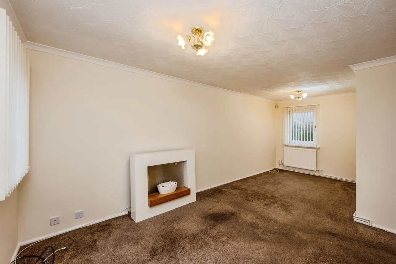 Llys-Uchaf Swansea, SA7, photo 8