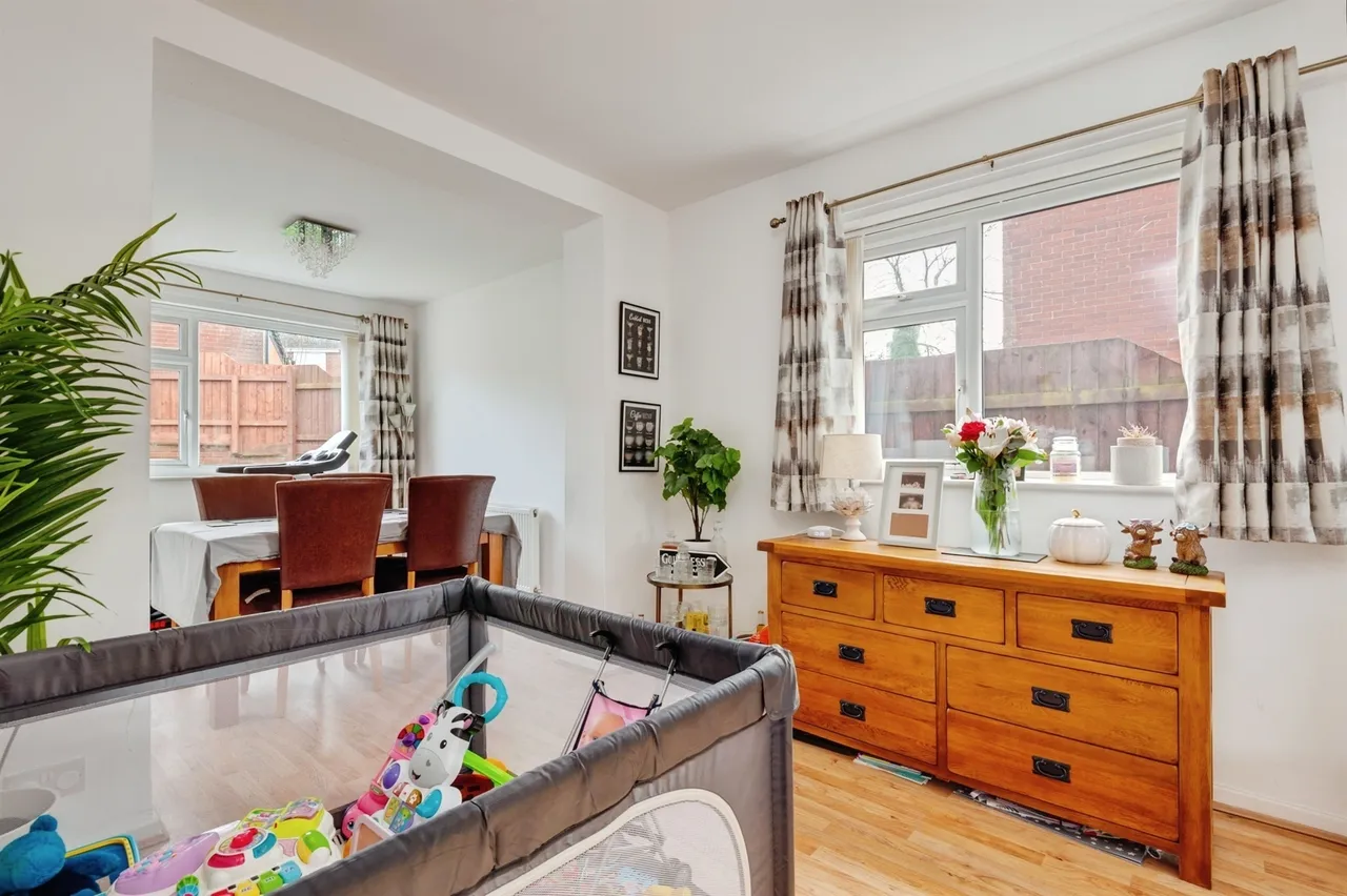 Crosland Terrace, Helsby, Frodsham, photo 9