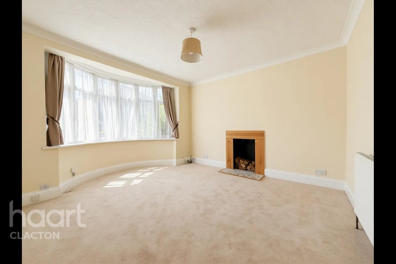 Knox Road, Clacton-On-Sea, CO15, photo 2