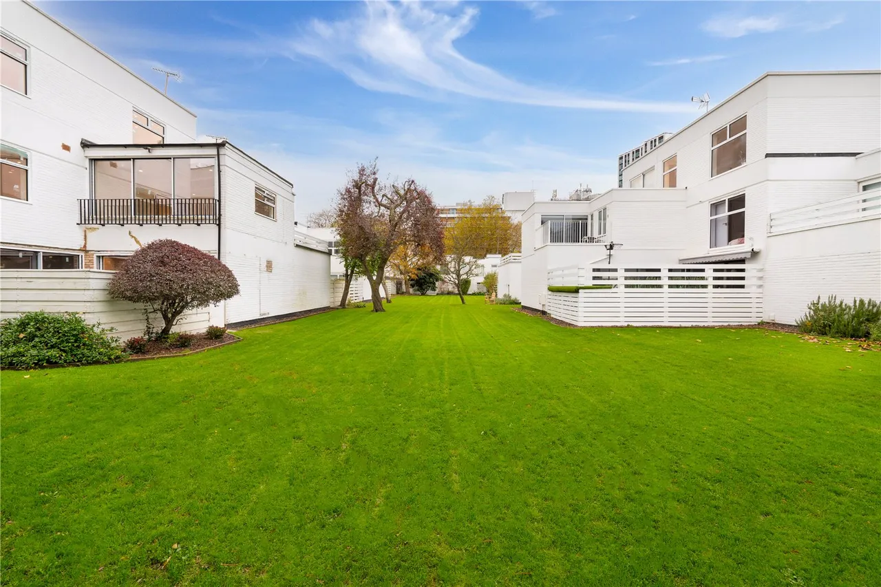 Hawtrey Road, Primrose Hill, London, NW3 3SS, photo 2
