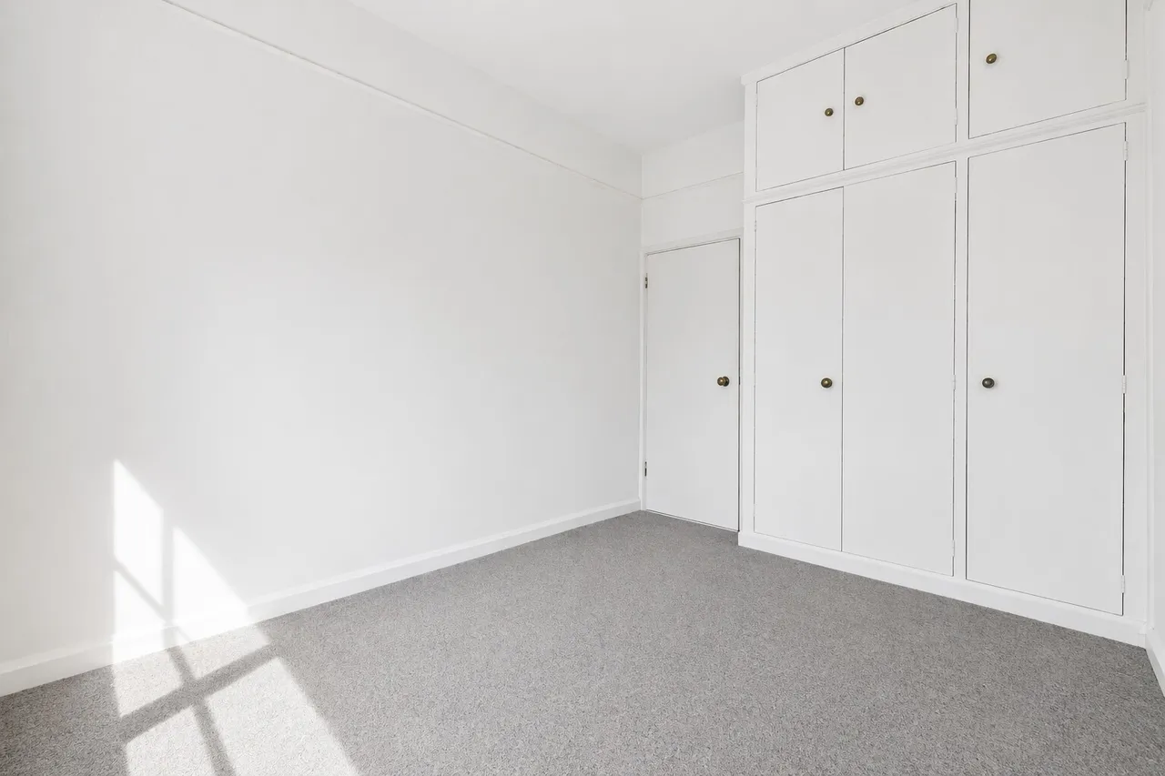 Offerton Road, London, SW4, photo 9