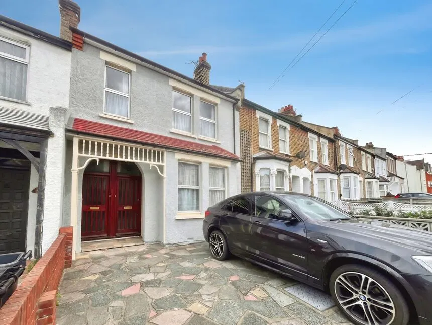 3 bed flat for sale — Pelham Road, Beckenham, BR3