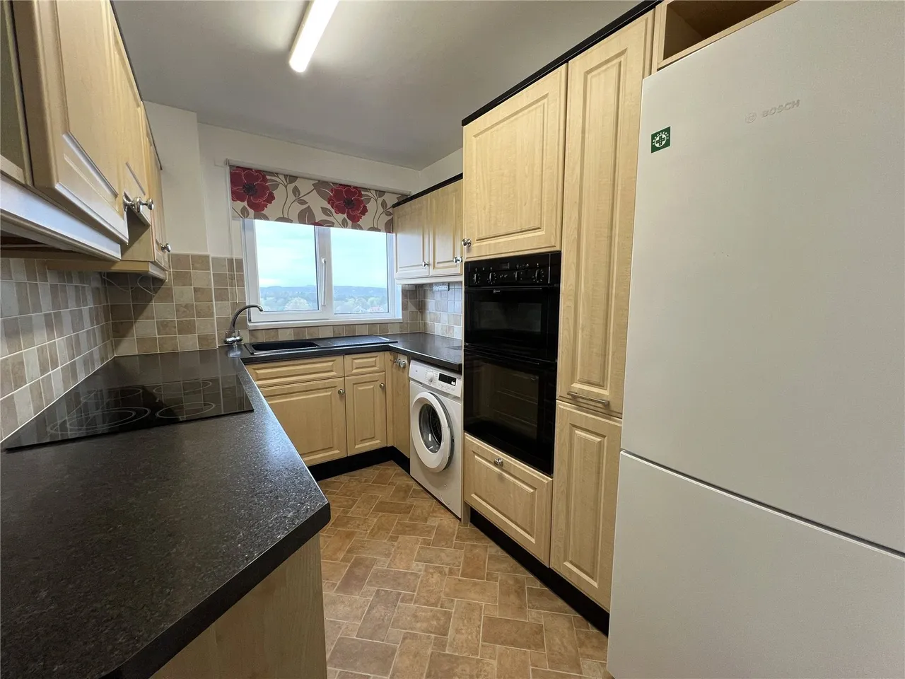 Marine Road East, Morecambe, LA4, photo 9
