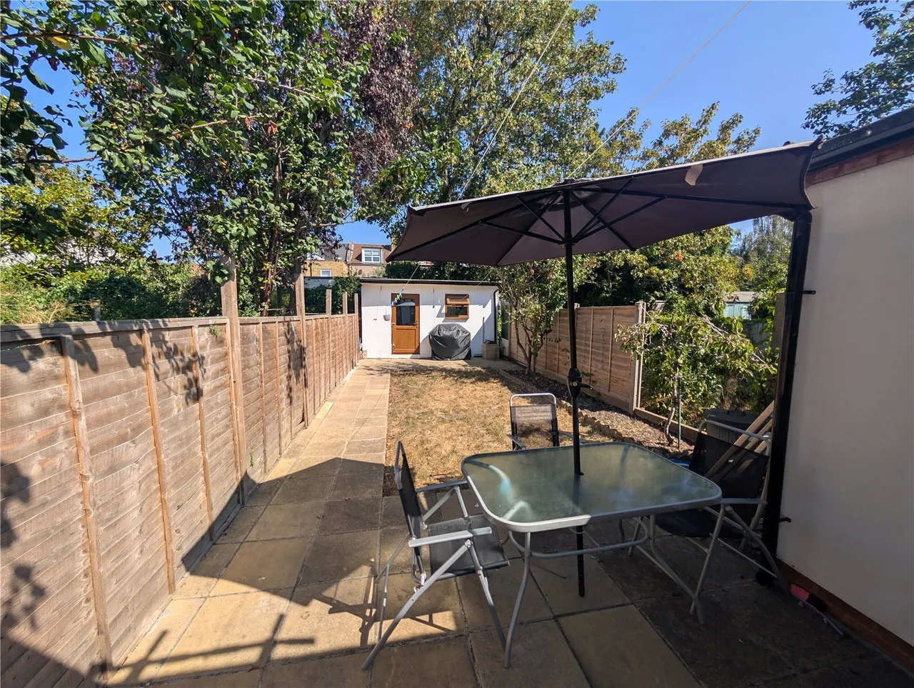 Michael Road, Leytonstone, London, E11, photo 19