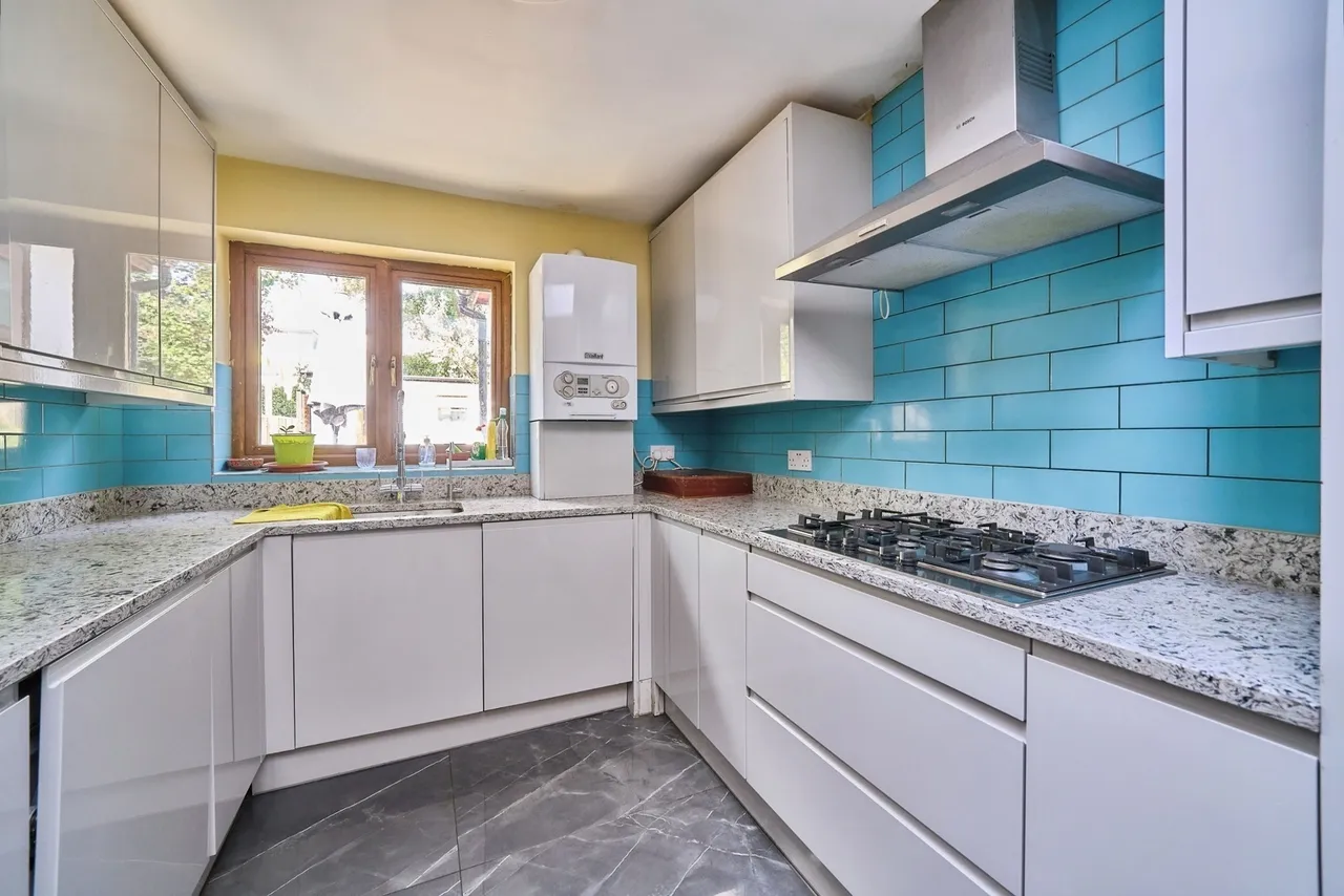Michael Road, Leytonstone, London, E11, photo 6