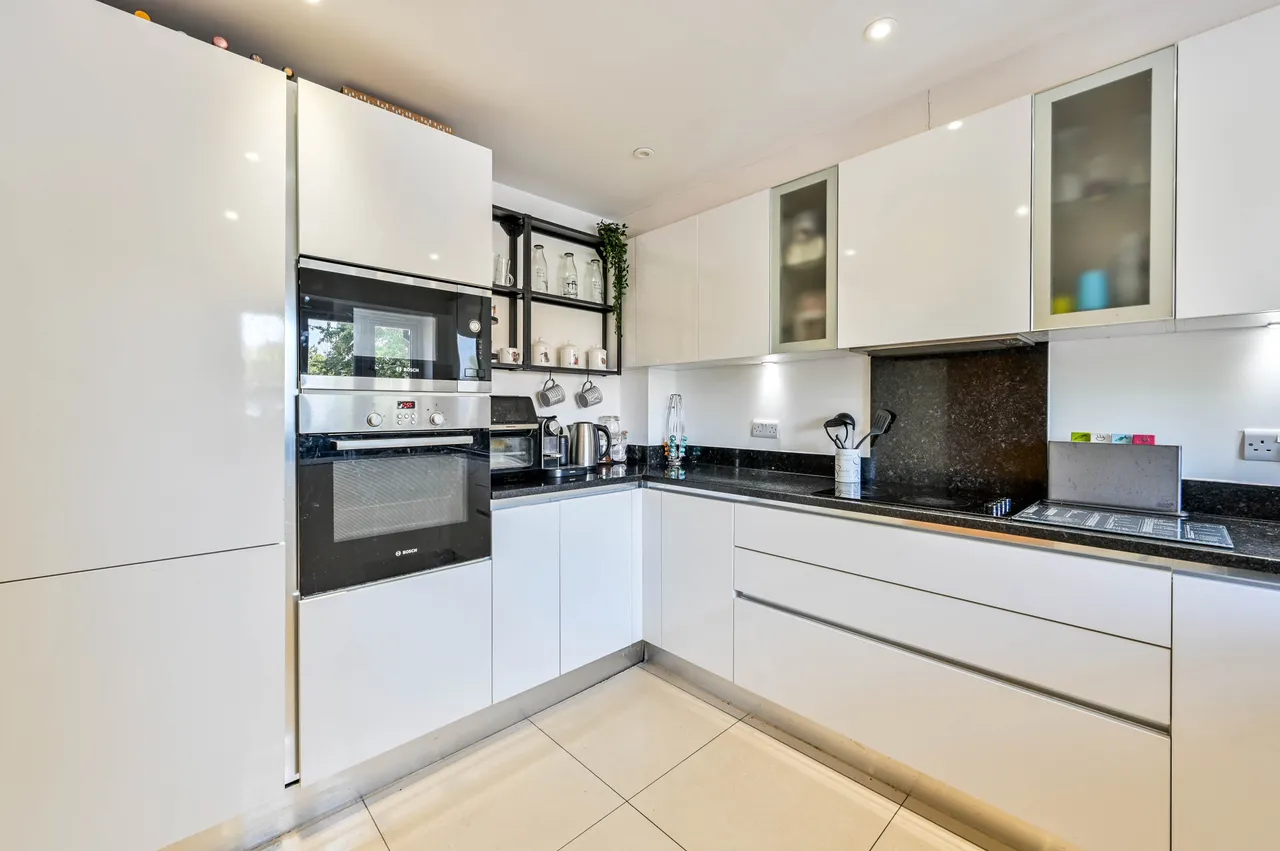 3 Jacobs Green, Guildford, photo 6