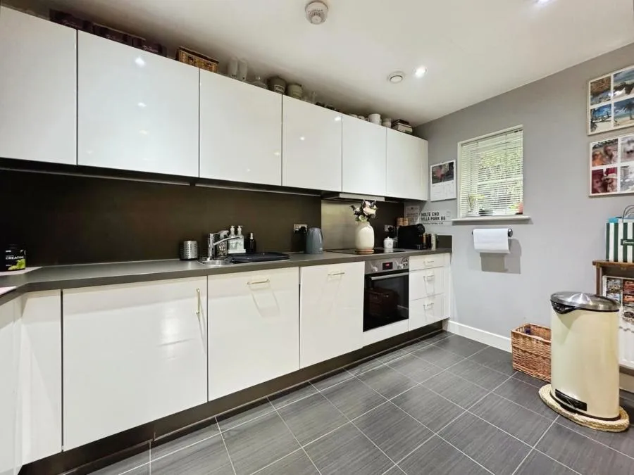 Carolina Drive, High Wycombe, HP11, photo 6