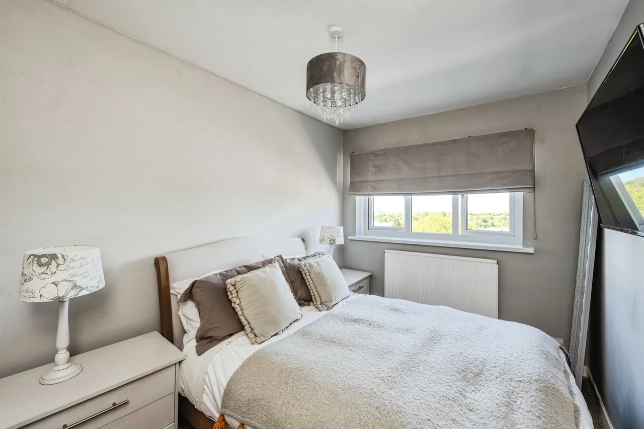 Wells Close, Port Talbot, SA12, photo 5
