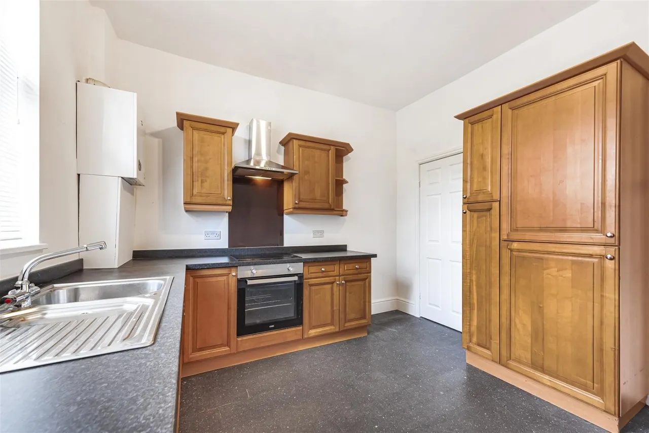 Broxholme Road, Sheffield, S8 8TA, photo 6