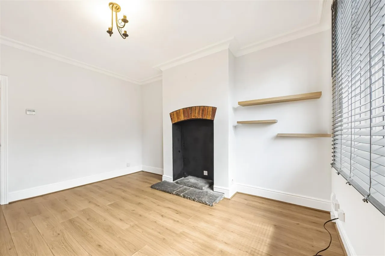 Broxholme Road, Sheffield, S8 8TA, photo 4