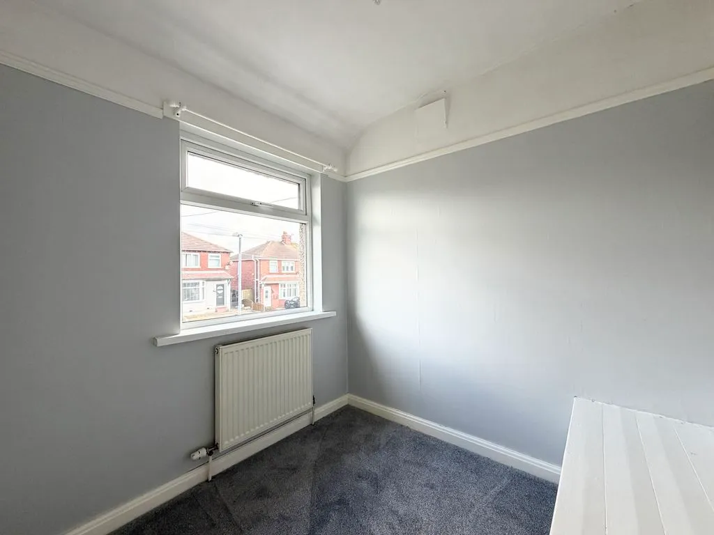 To LetLighthurst Lane, Chorley, photo 11