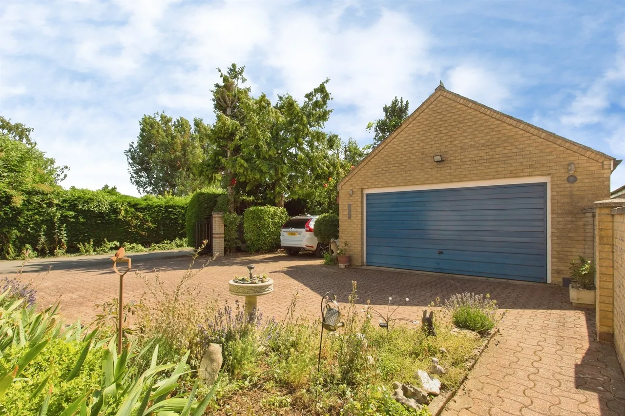 Rampton Road, Cottenham, CB24, photo 17