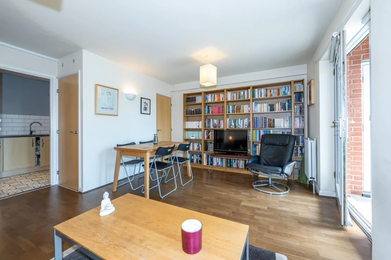 Joslings Close, Shepherds Bush, W12, photo 7