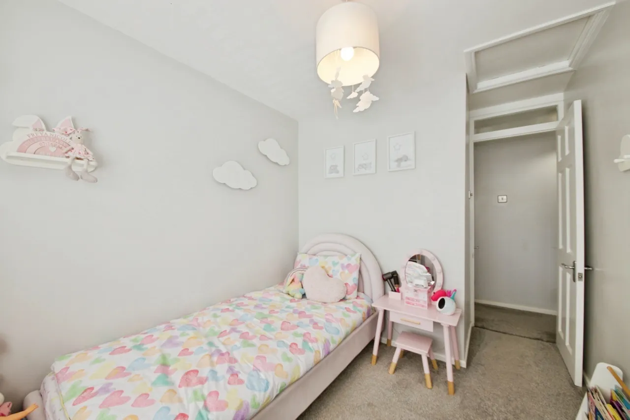 Archway, Romford, RM3, photo 15