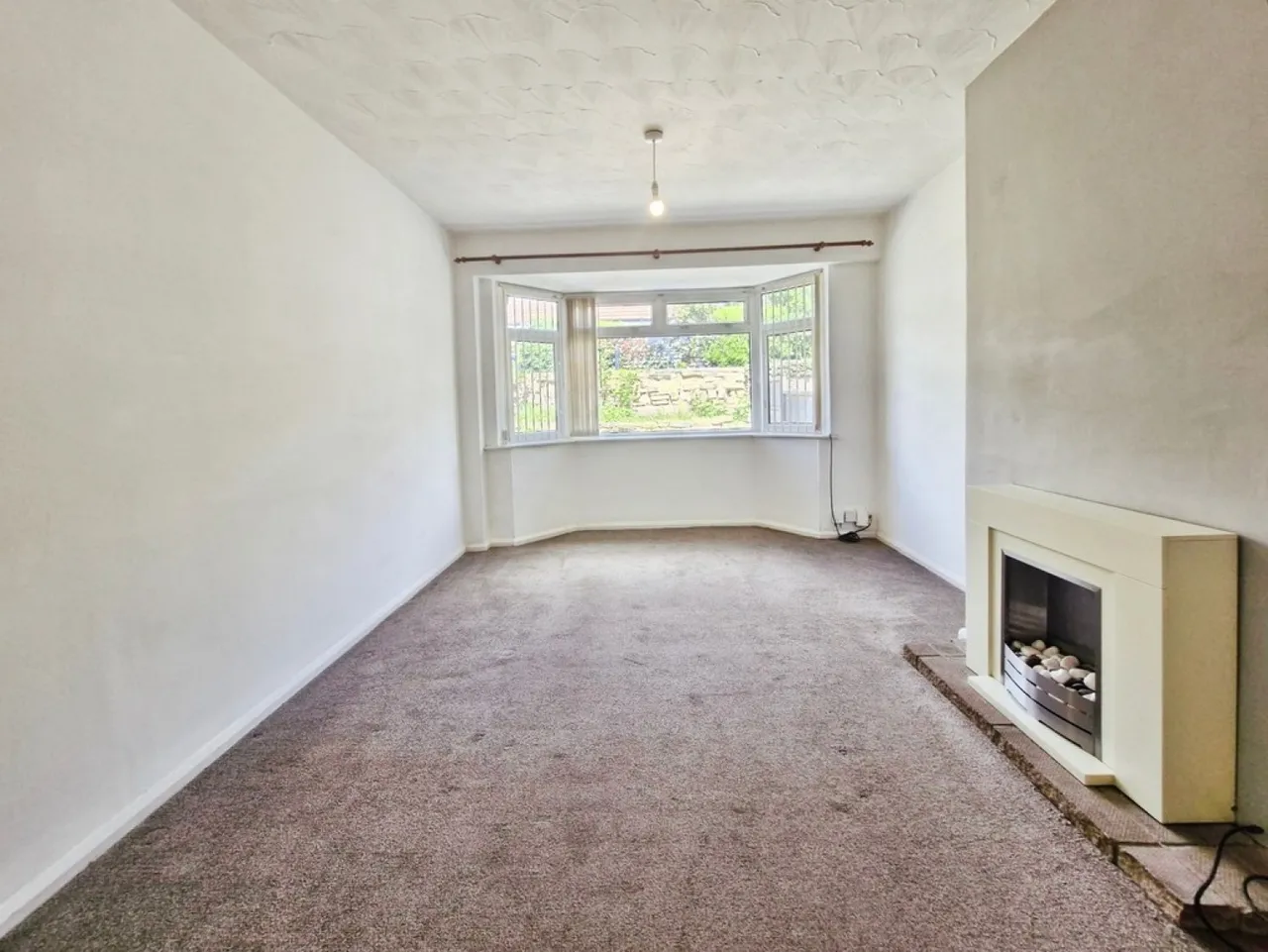 Newlay Wood Crescent, Horsforth, photo 4