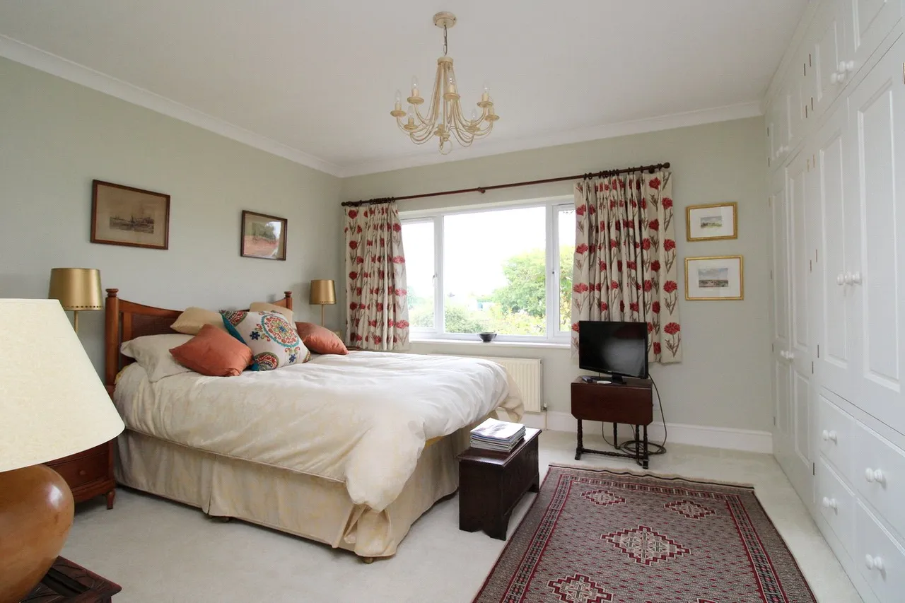Hollesley Road, Alderton, IP12, photo 11