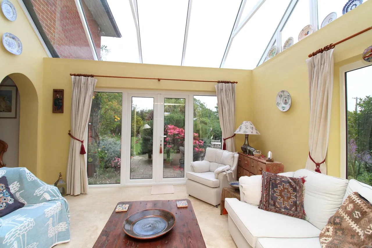 Hollesley Road, Alderton, IP12, photo 6