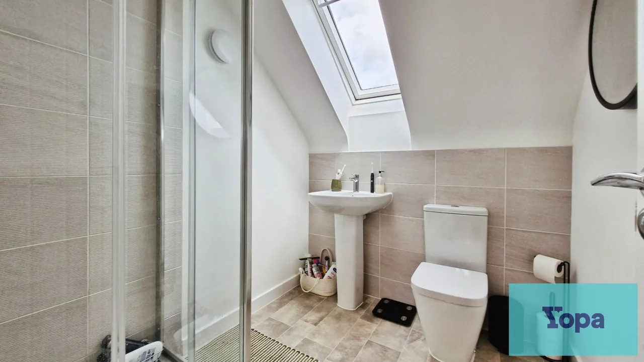 William Venables Drive, Telford, TF2, photo 17