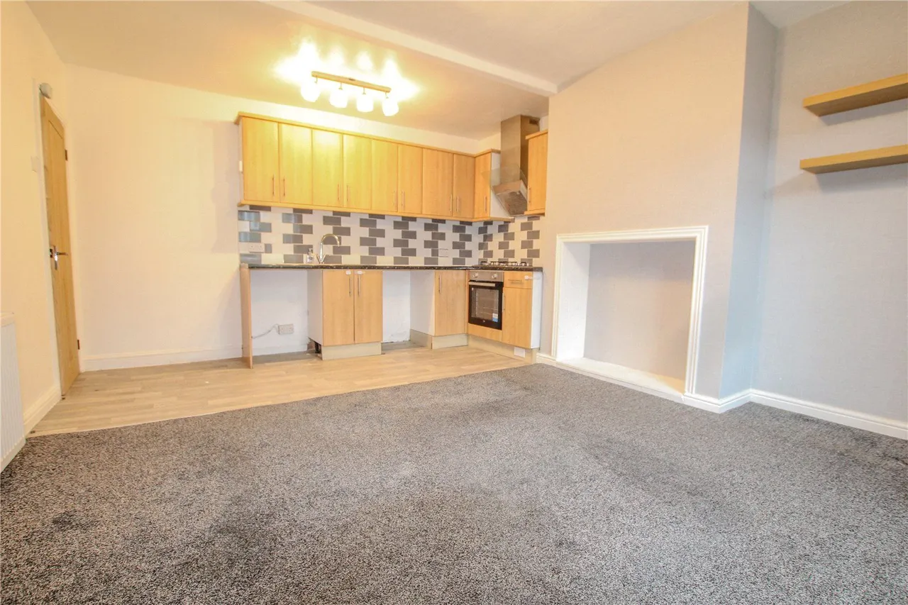 Brook Street, Moldgreen, HD5, photo 5