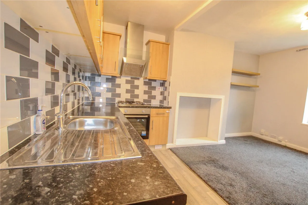 Brook Street, Moldgreen, HD5, photo 3