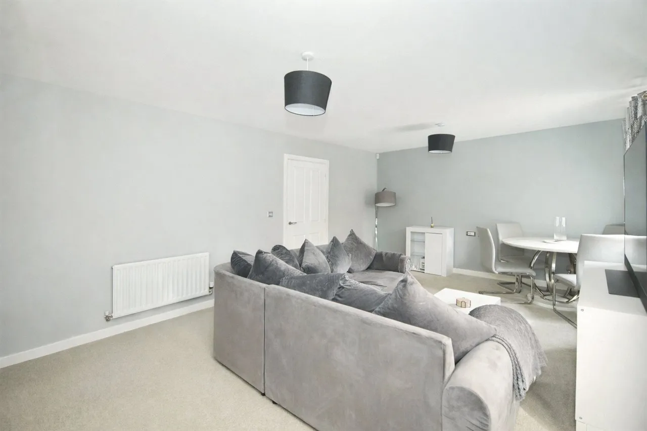 Fieldon Drive, ATHERSTONE, Warwickshire, CV9, photo 7