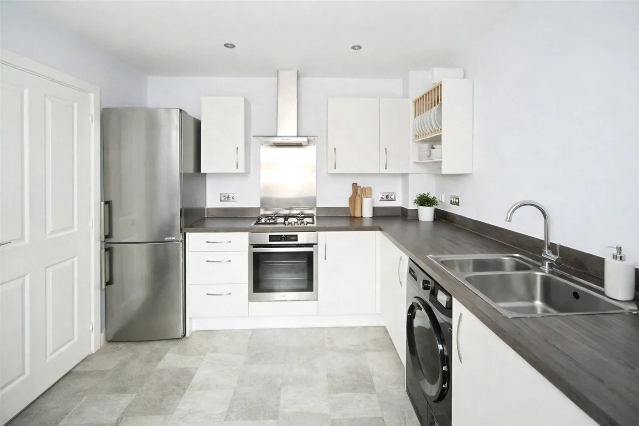Fieldon Drive, ATHERSTONE, Warwickshire, CV9, photo 5